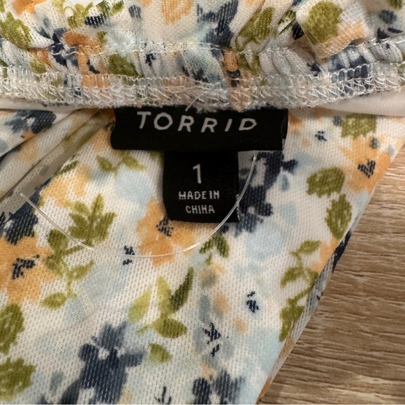 NWOT Torrid White and Yellow Ruched Camisole Blouse Size 1 1X 14-16 - Picture 6 of 7